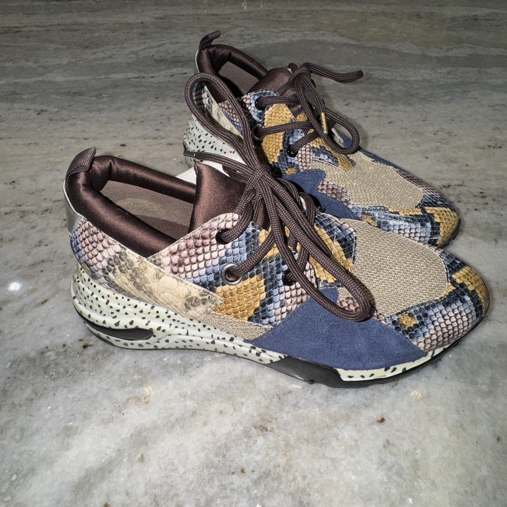 Steve‎ Madden Cliff Women's 9.5 M Animal Print Leather Sneakers Lace Up CLIF02S1